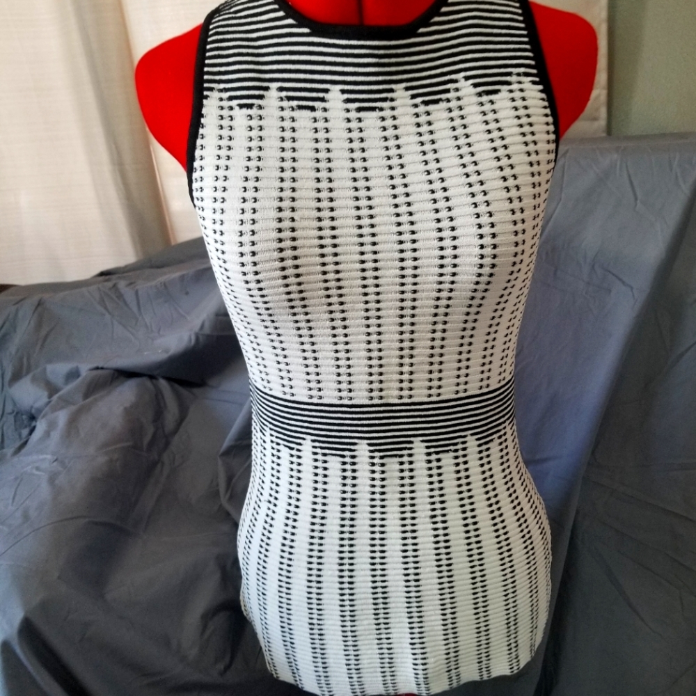 Thick stretchy top